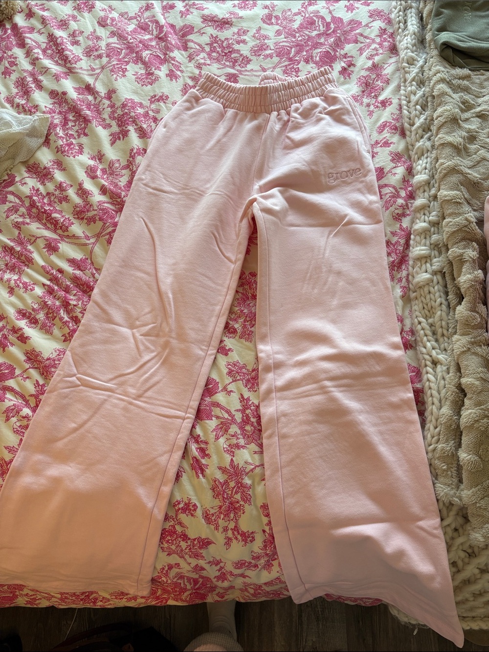 Women’s Peony Pink Wide-Leg Sweatpants with Embroidered Logo